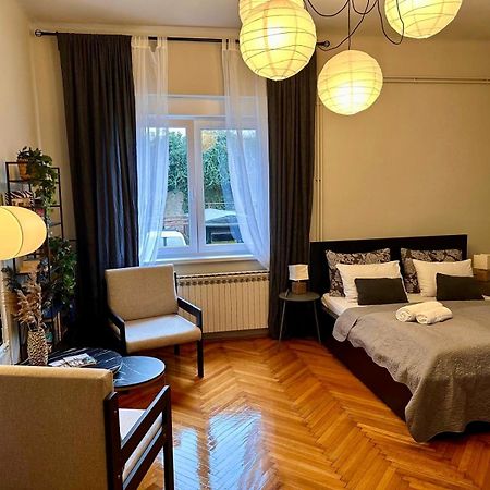 Apartman Grey Загреб Екстер'єр фото