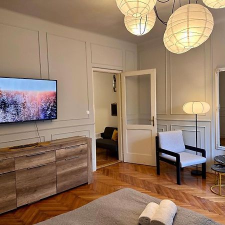 Apartman Grey Загреб Екстер'єр фото